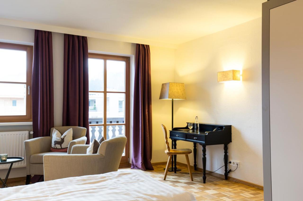 Hotel Wirtshaus Post St. Johann in Tirol Extérieur photo